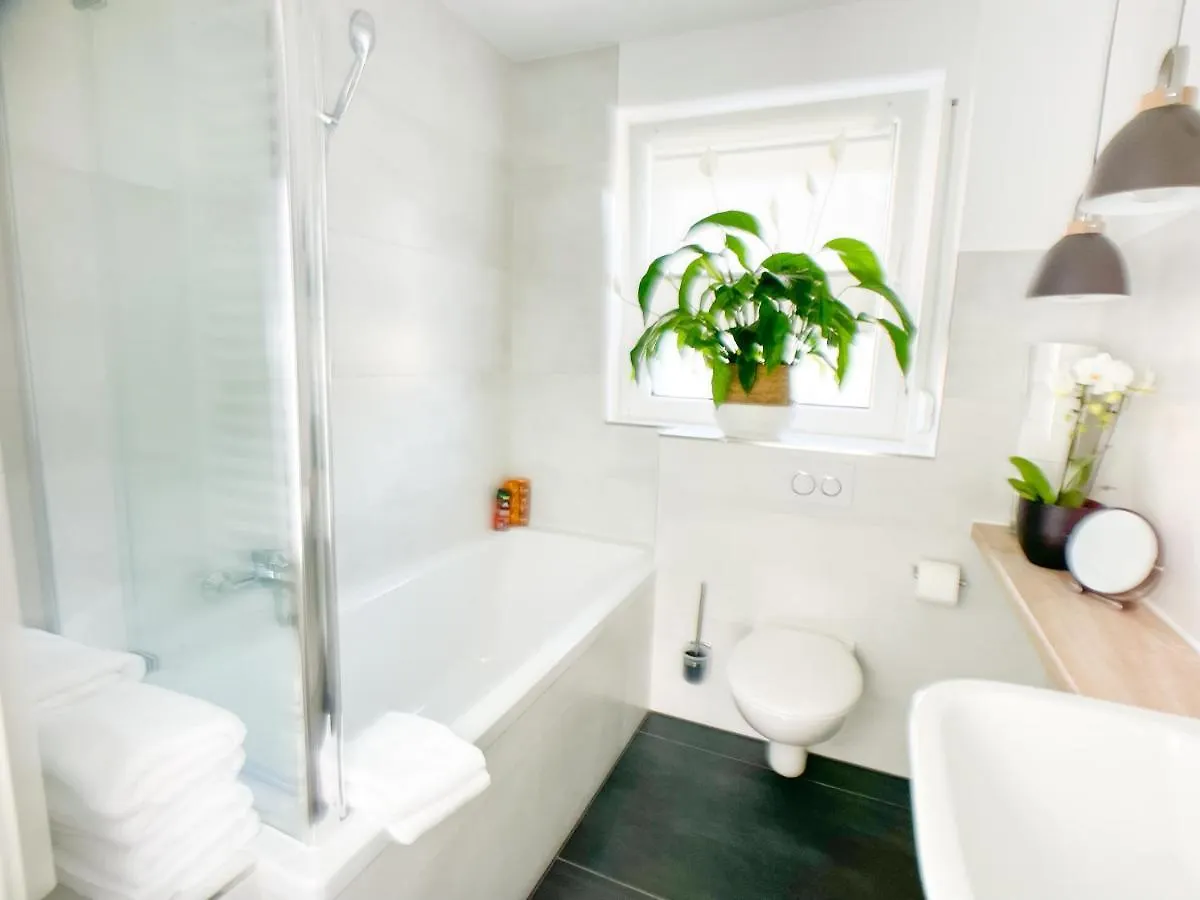 M-Style 02 Apartment Mit Balkon 24H Self-Check-In, Free Parking, Netflix 纽伦堡