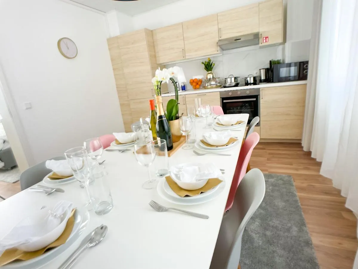 M-Style 02 Apartment Mit Balkon 24H Self-Check-In, Free Parking, Netflix 纽伦堡